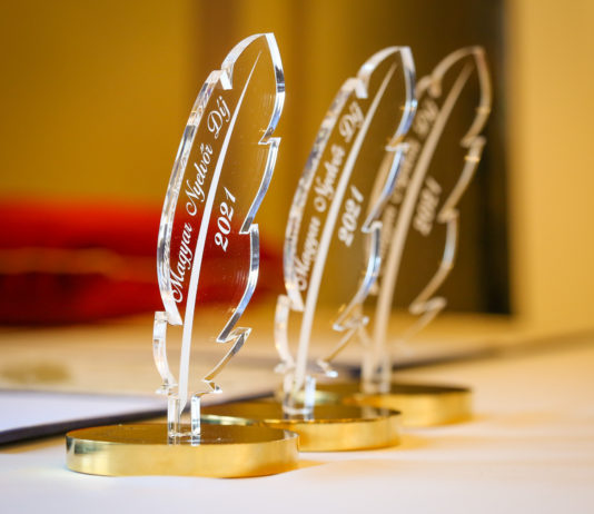 Átadták a 2021-es Magyar Nyelvőr Díjakat az Akadémián