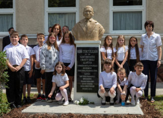 Kiss Tertullián-ösztöndíjat adott át a Magyar Nyelvőr Alapítvány